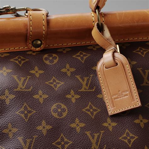 louis vuitton sac chasse|louis vuitton empreinte bag.